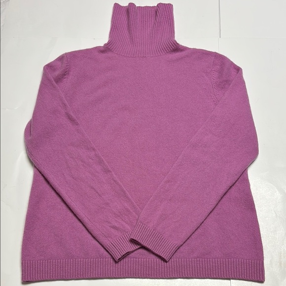 Sweaters - Women's L.L.BEAN Classic Cashmere Sweater, Turtleneck size L color pink